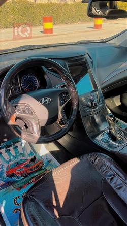 هیۆندای ازێرا